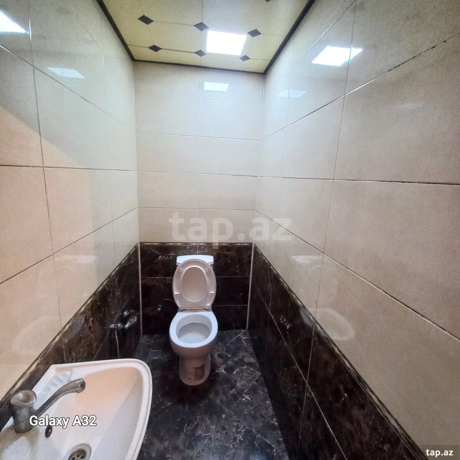 Kirayə verilir 3 otaqlı yeni tikili 110 m²