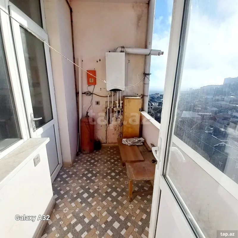 Kirayə verilir 3 otaqlı yeni tikili 110 m²