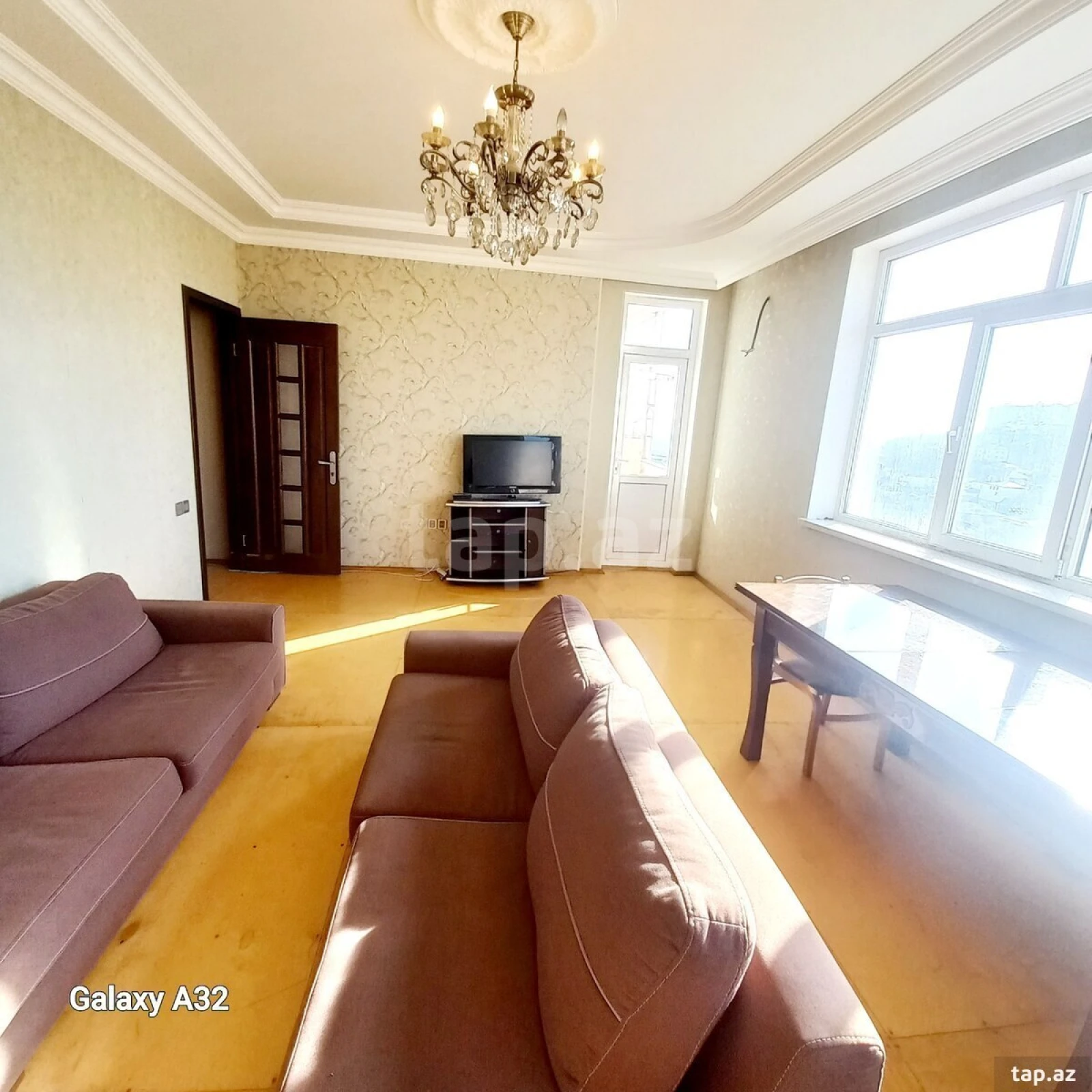 Kirayə verilir 3 otaqlı yeni tikili 110 m²