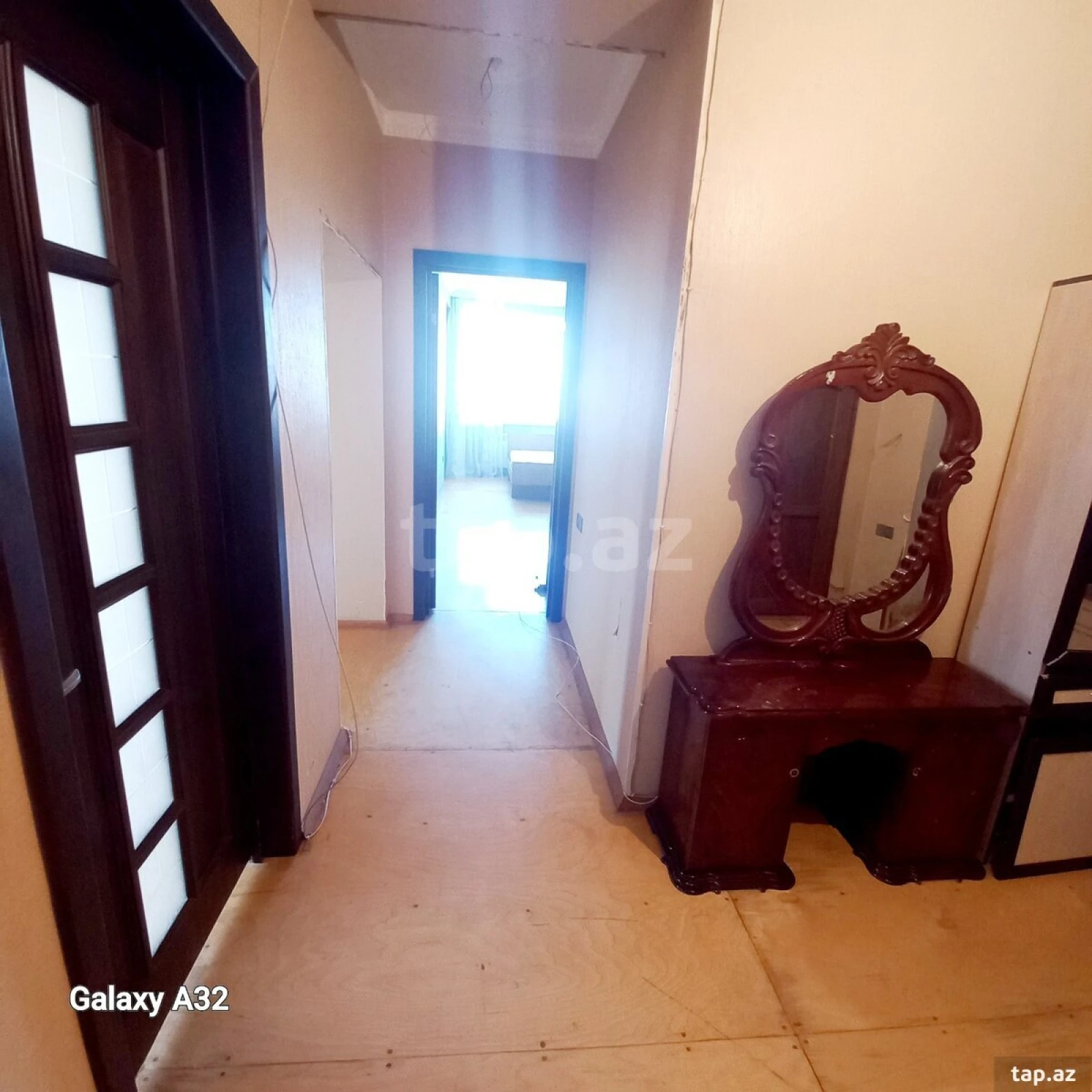 Kirayə verilir 3 otaqlı yeni tikili 110 m²