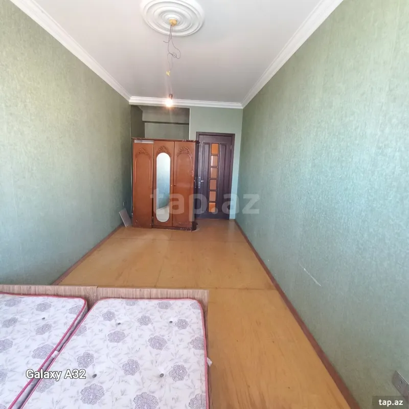 Kirayə verilir 3 otaqlı yeni tikili 110 m²