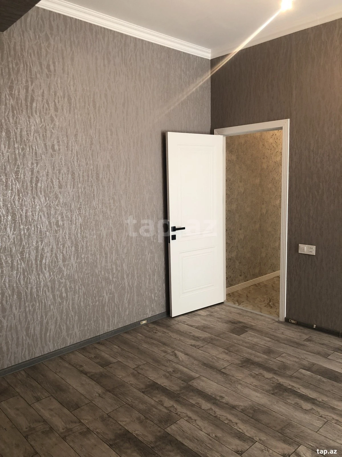 Satılır 3 otaqlı yeni tikili 114 m²