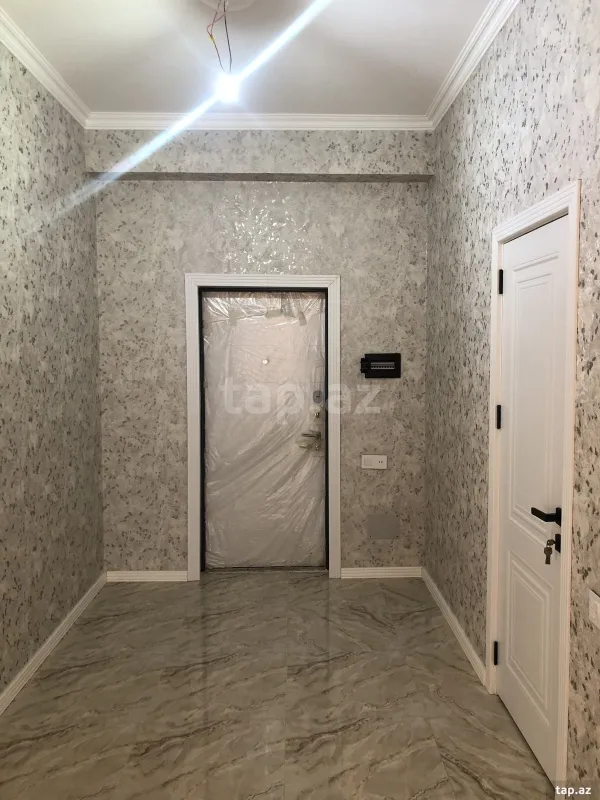 Satılır 3 otaqlı yeni tikili 114 m²