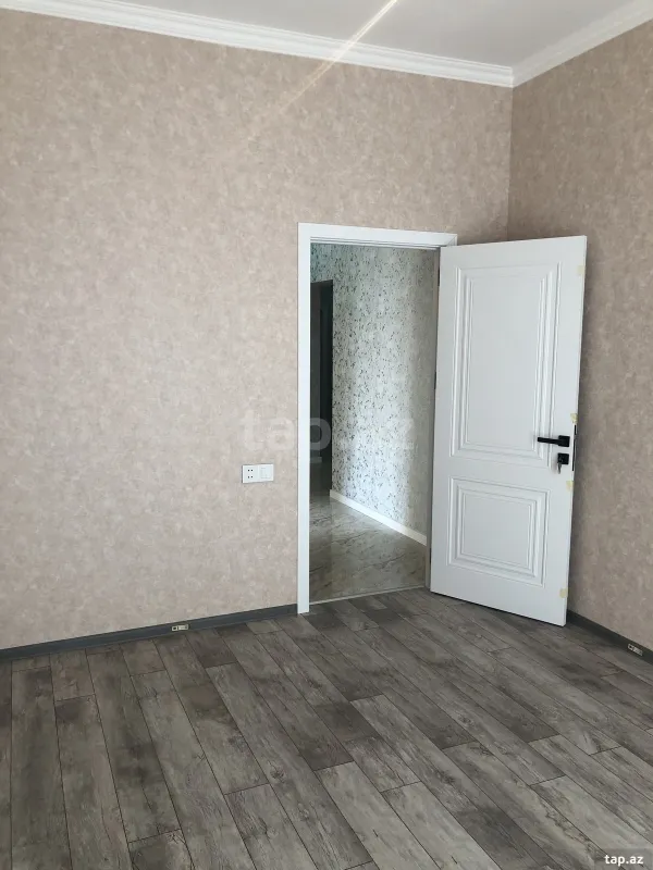 Satılır 3 otaqlı yeni tikili 114 m²