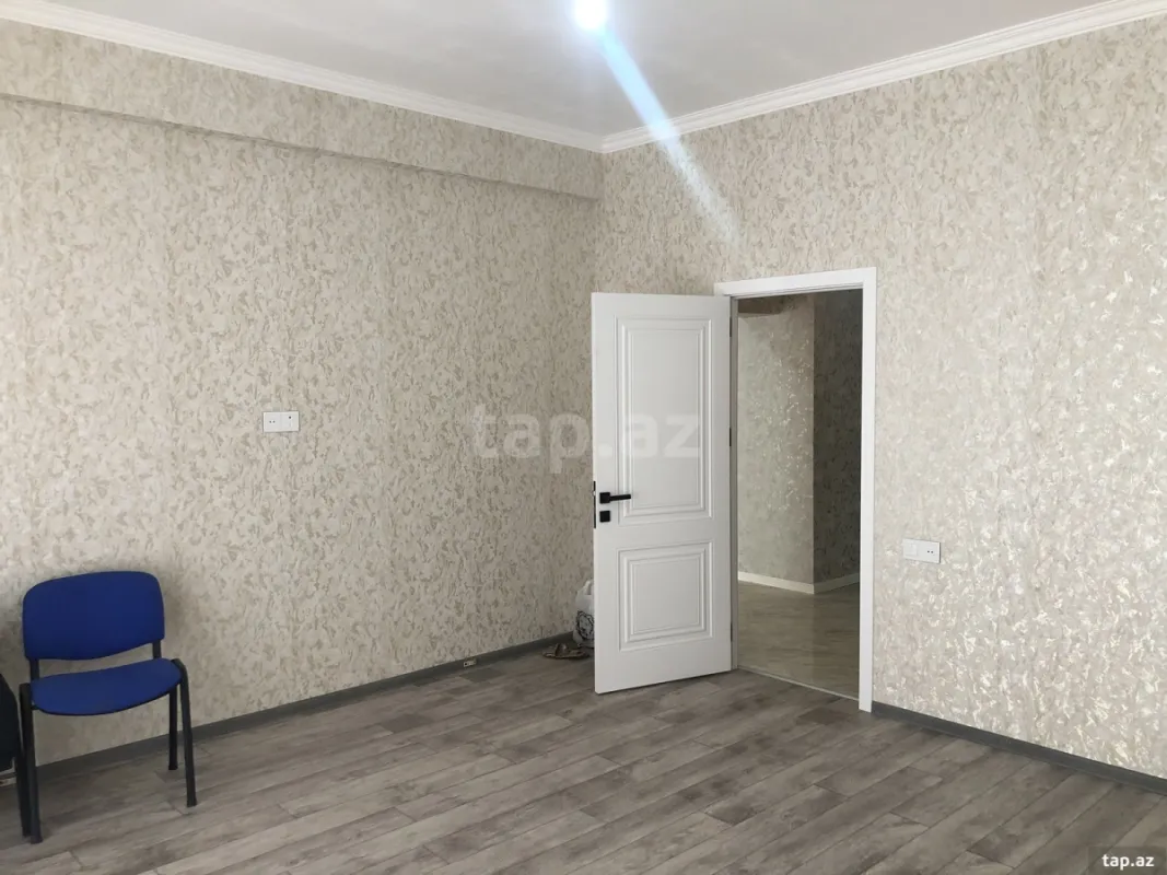 Satılır 3 otaqlı yeni tikili 114 m²