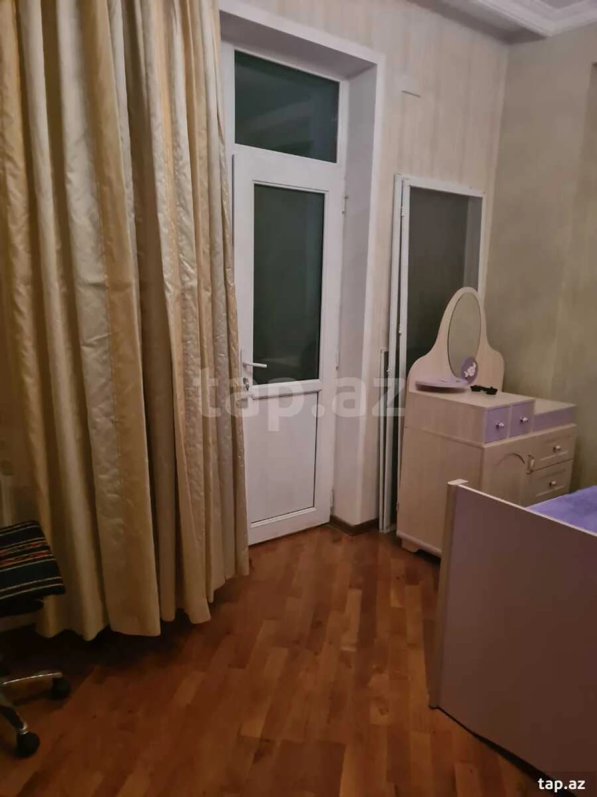 Kirayə verilir 3 otaqlı yeni tikili 110 m²