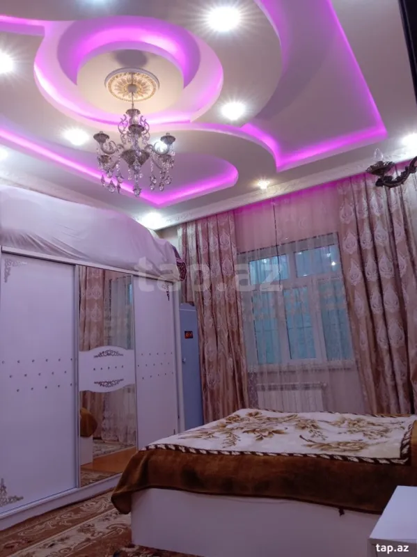 Satılır 5 otaqlı həyət evi