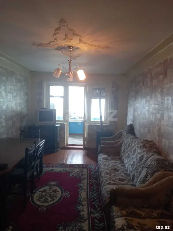 Kirayə verilir 2 otaqlı mənzil 45 m²