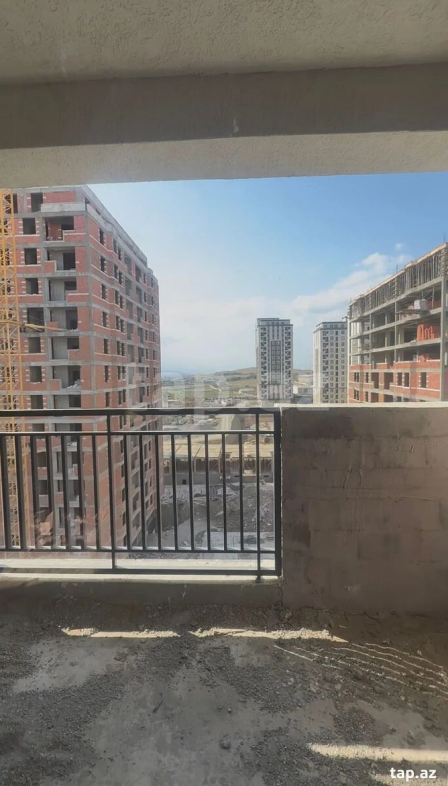 Satılır 3 otaqlı yeni tikili 106 m²