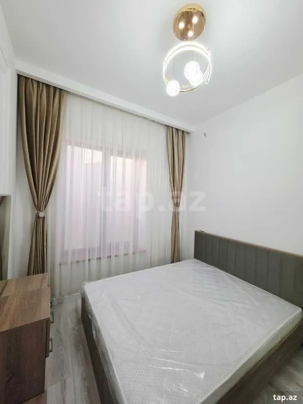 Satılır 4 otaqlı həyət evi 100 m²