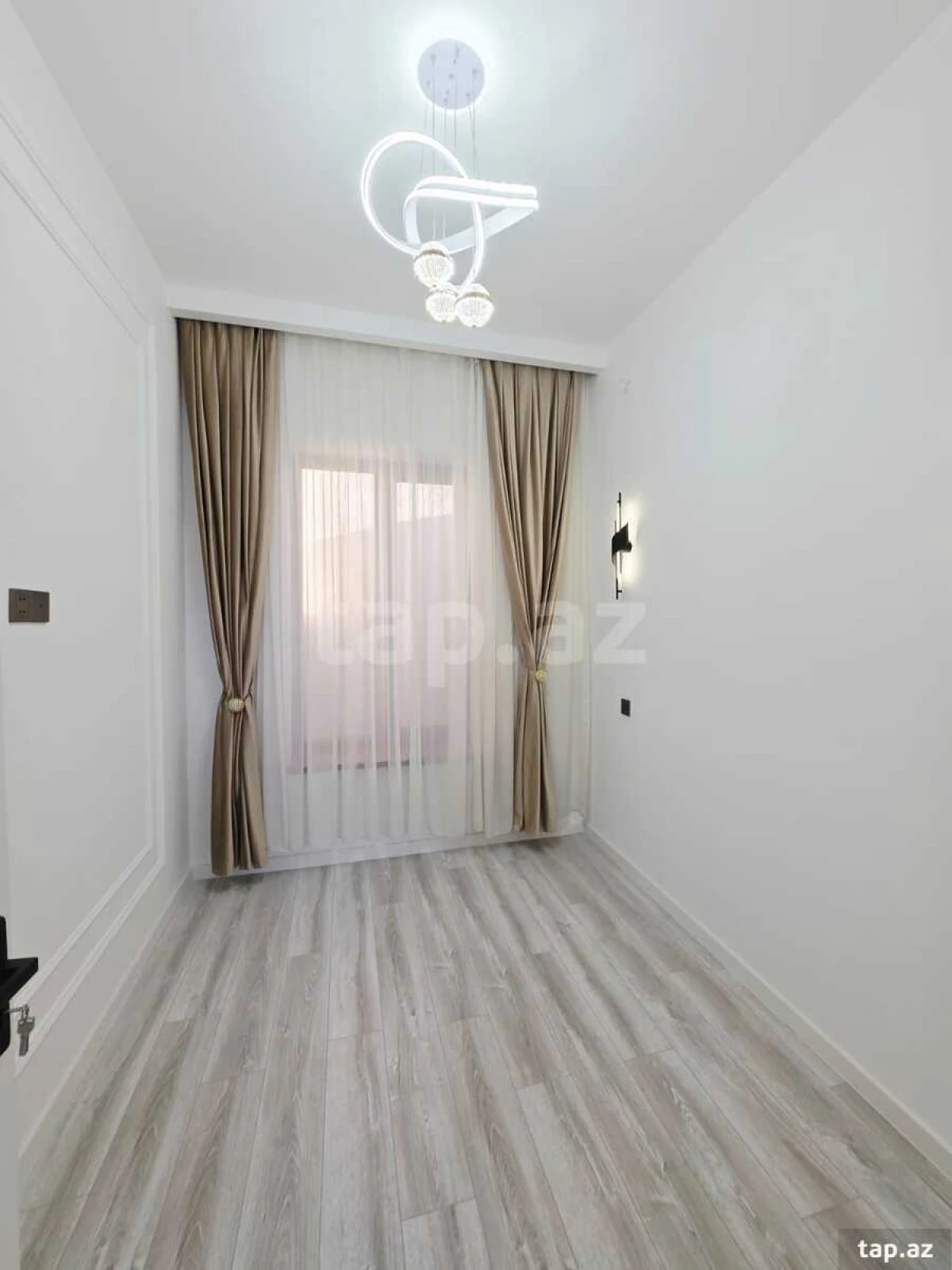 Satılır 4 otaqlı həyət evi 100 m²