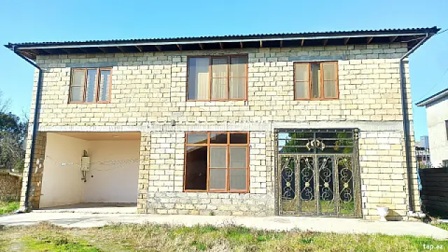 Satılır 8 otaqlı həyət evi — Lənkəran 8 otaq