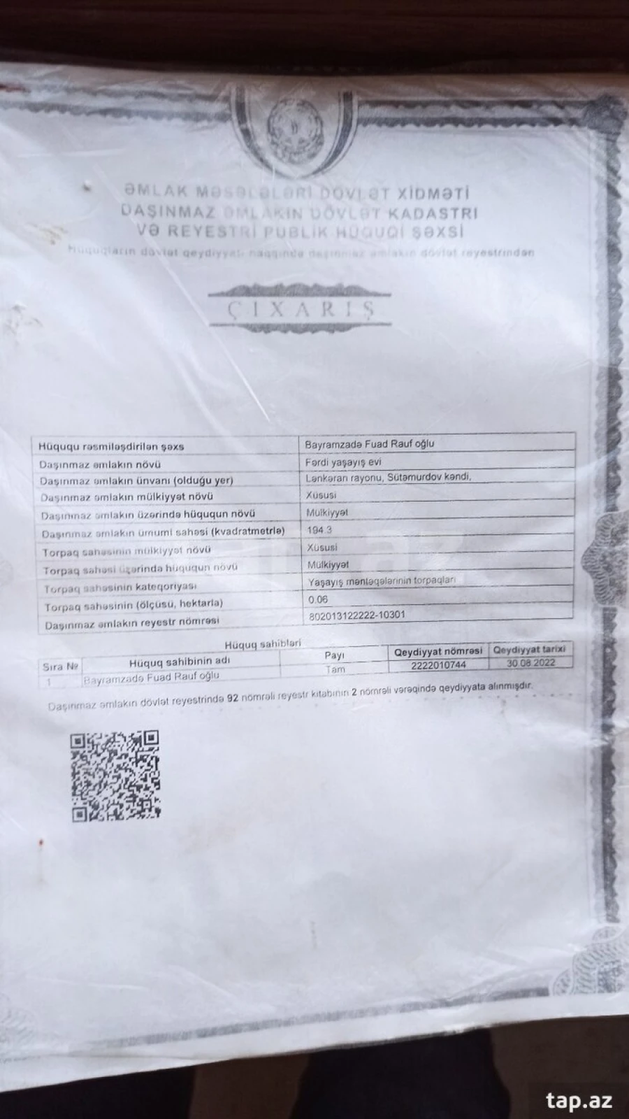 Satılır 8 otaqlı həyət evi