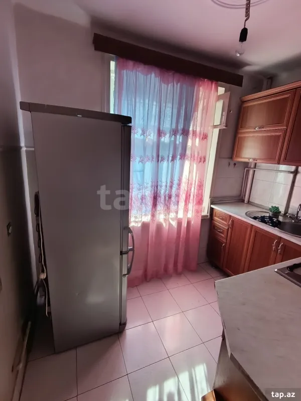 Kirayə verilir 2 otaqlı mənzil 55 m²