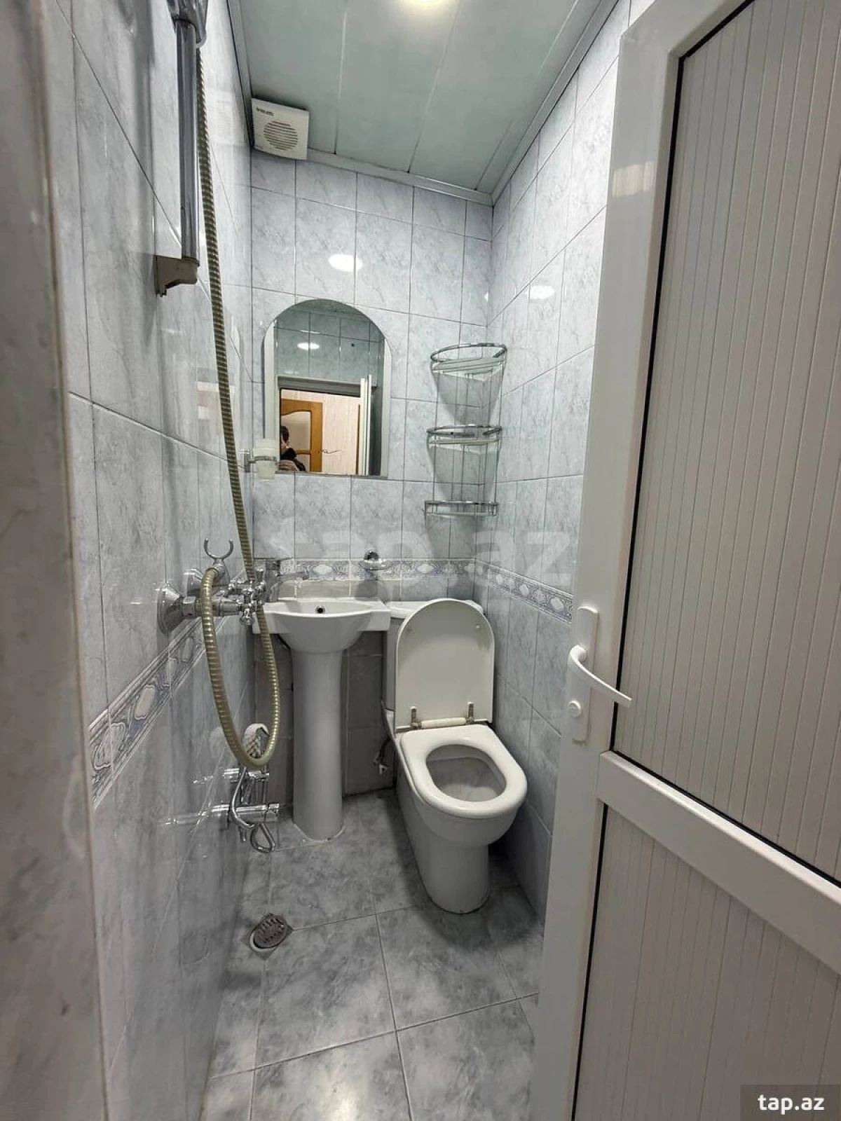 Satılır 3 otaqlı mənzil 67 m²
