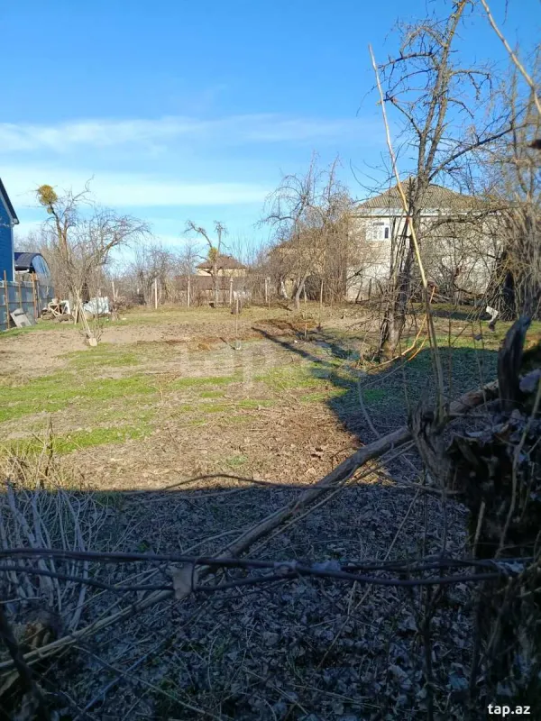 Satılır 5 otaqlı həyət evi