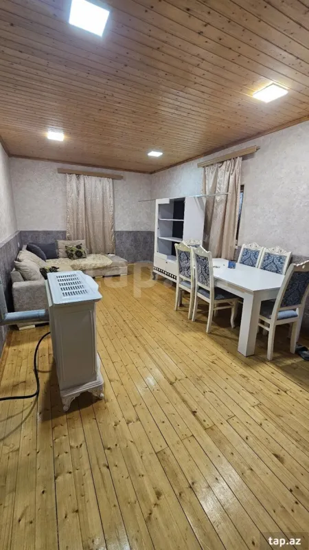 Kirayə verilir 2 otaqlı həyət evi