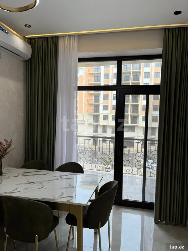 Kirayə verilir 2 otaqlı yeni tikili 52 m²