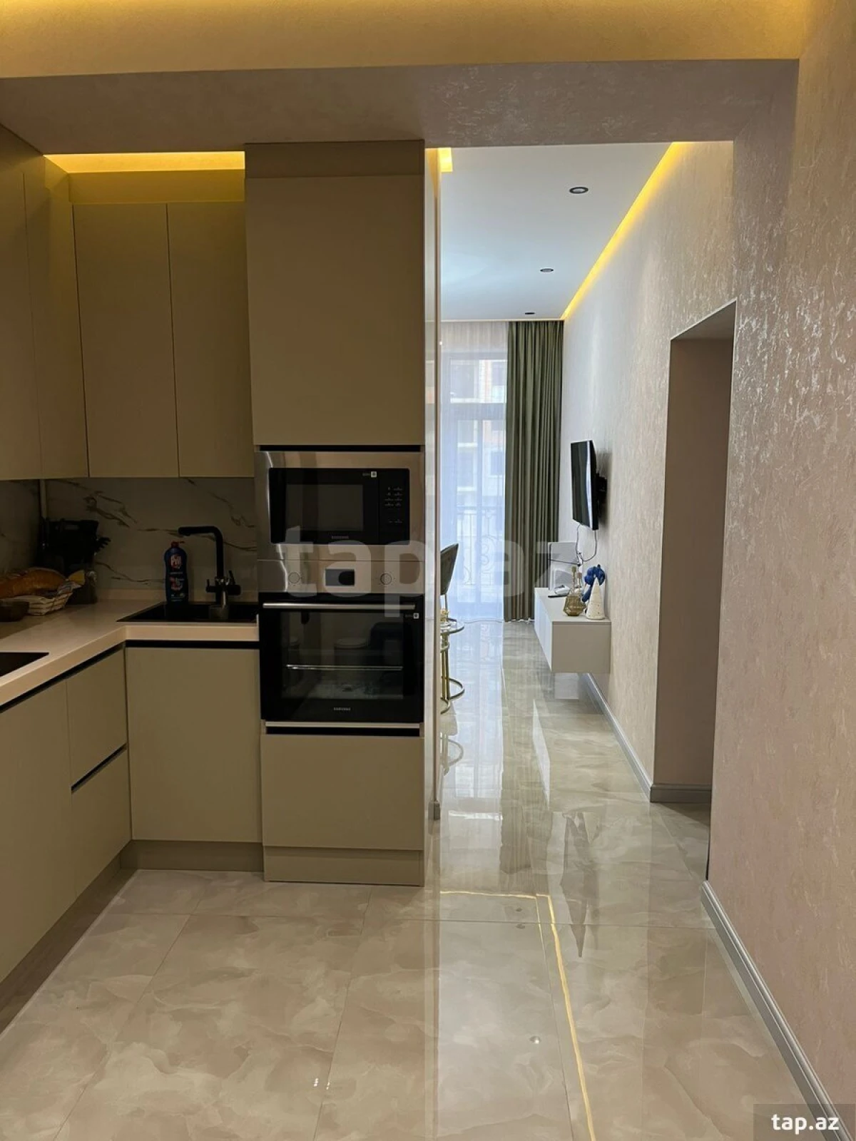 Kirayə verilir 2 otaqlı yeni tikili 52 m²