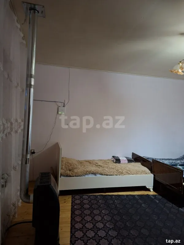 Satılır 3 otaqlı həyət evi