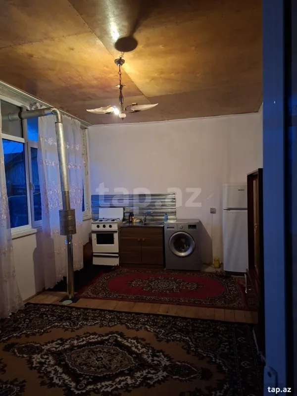 Satılır 3 otaqlı həyət evi