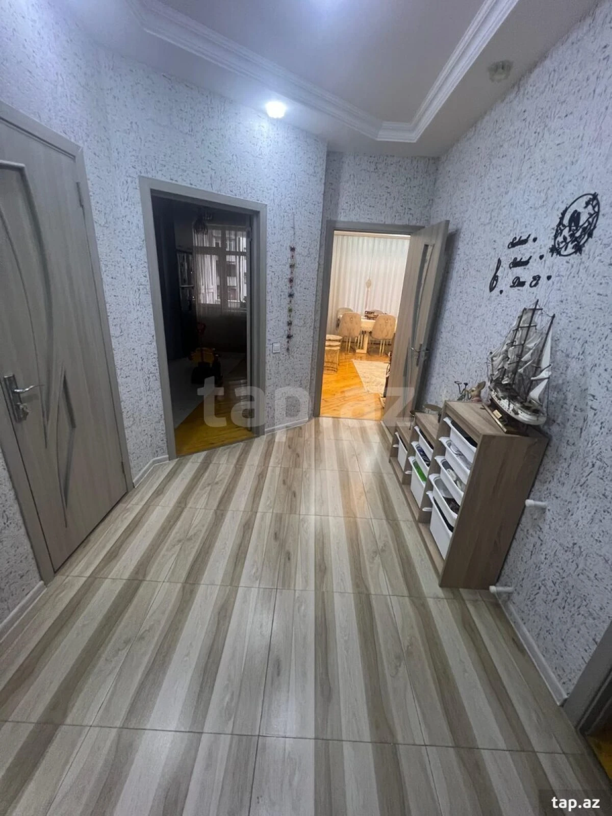 Kirayə verilir 2 otaqlı yeni tikili 70 m²