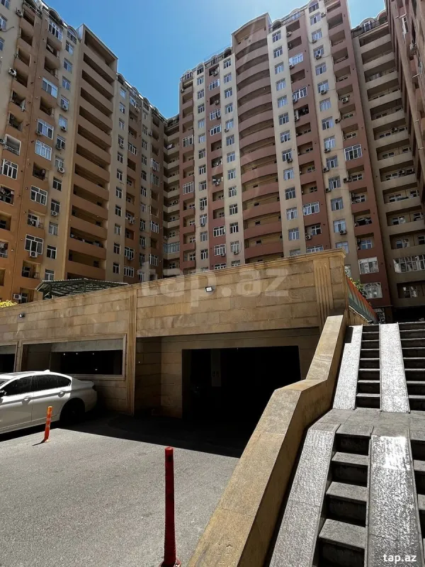 Satılır 2 otaqlı yeni tikili 65 m²