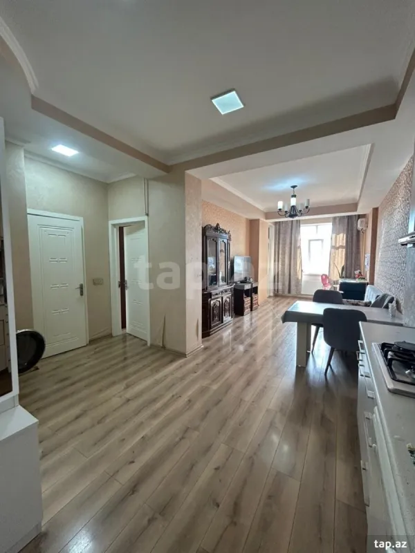Satılır 2 otaqlı yeni tikili 65 m²