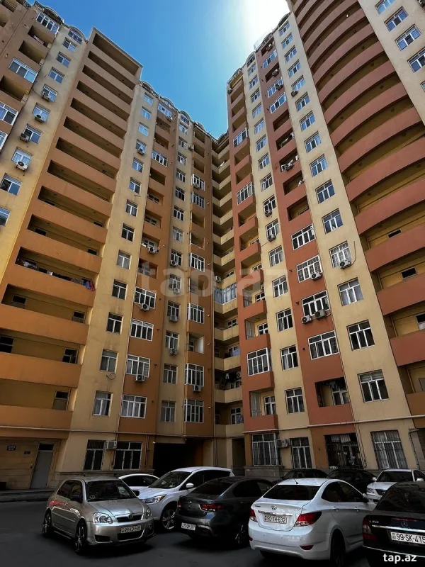 Satılır 2 otaqlı yeni tikili 65 m²