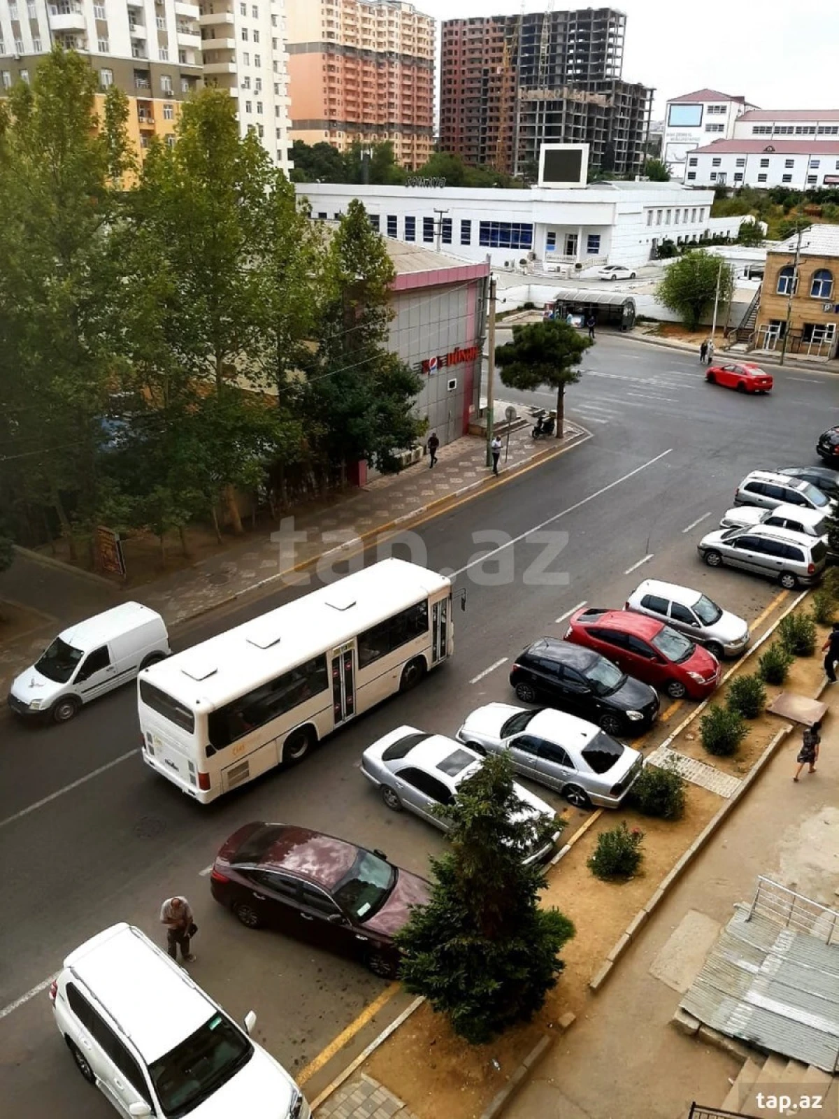 Satılır 2 otaqlı yeni tikili 65 m²