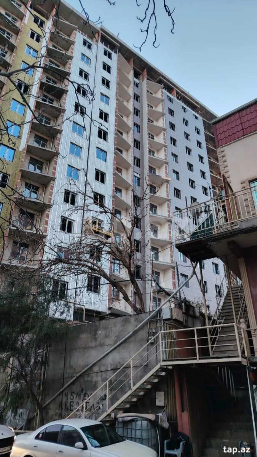 Satılır 1 otaqlı yeni tikili 53 m²