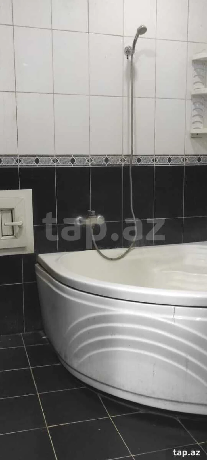 Satılır 2 otaqlı yeni tikili 72 m²