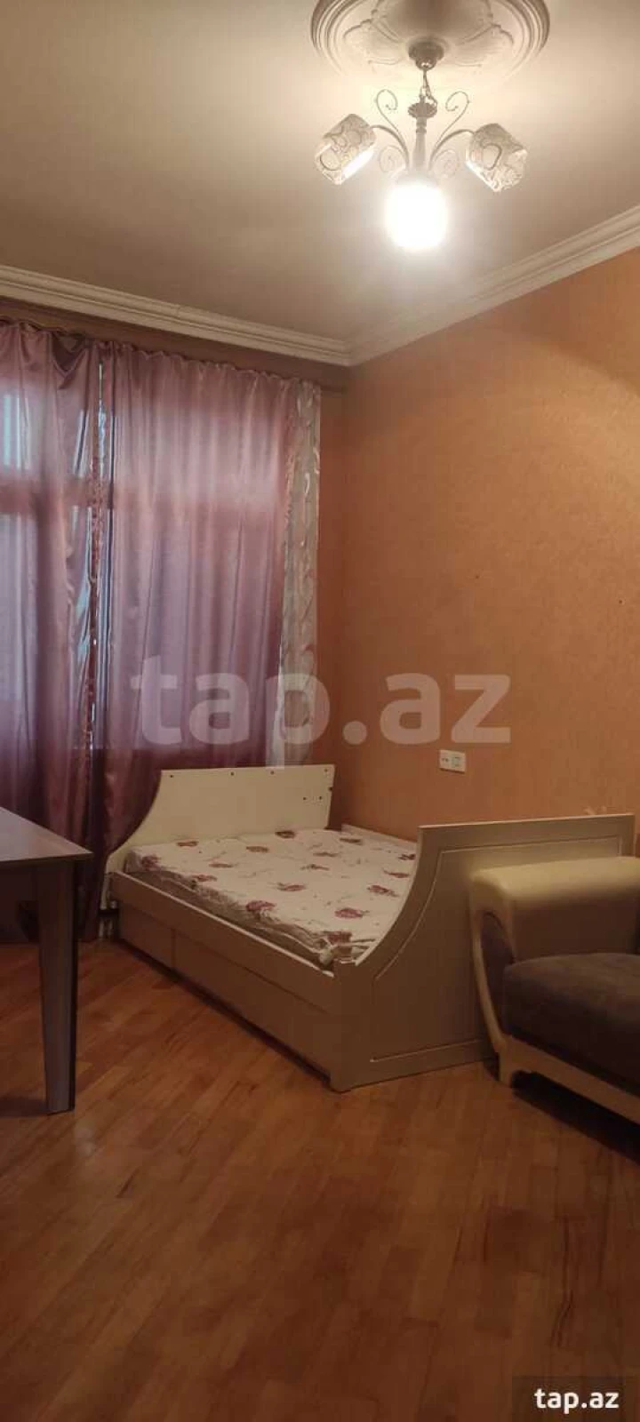 Satılır 2 otaqlı yeni tikili 72 m²