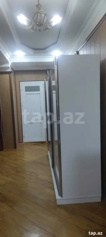 Satılır 2 otaqlı yeni tikili 72 m²