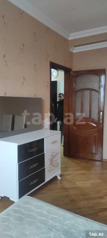 Satılır 2 otaqlı yeni tikili 72 m²