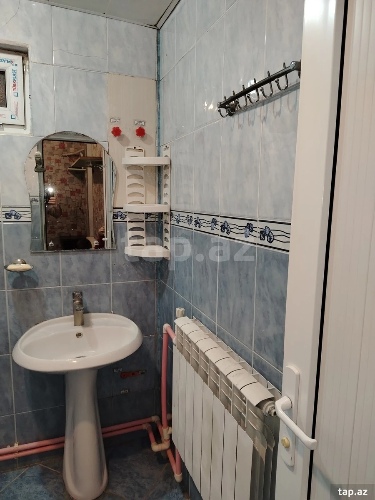 Kirayə verilir 2 otaqlı mənzil 40 m²