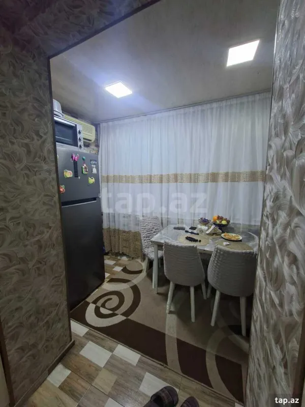Satılır 2 otaqlı mənzil 60 m²