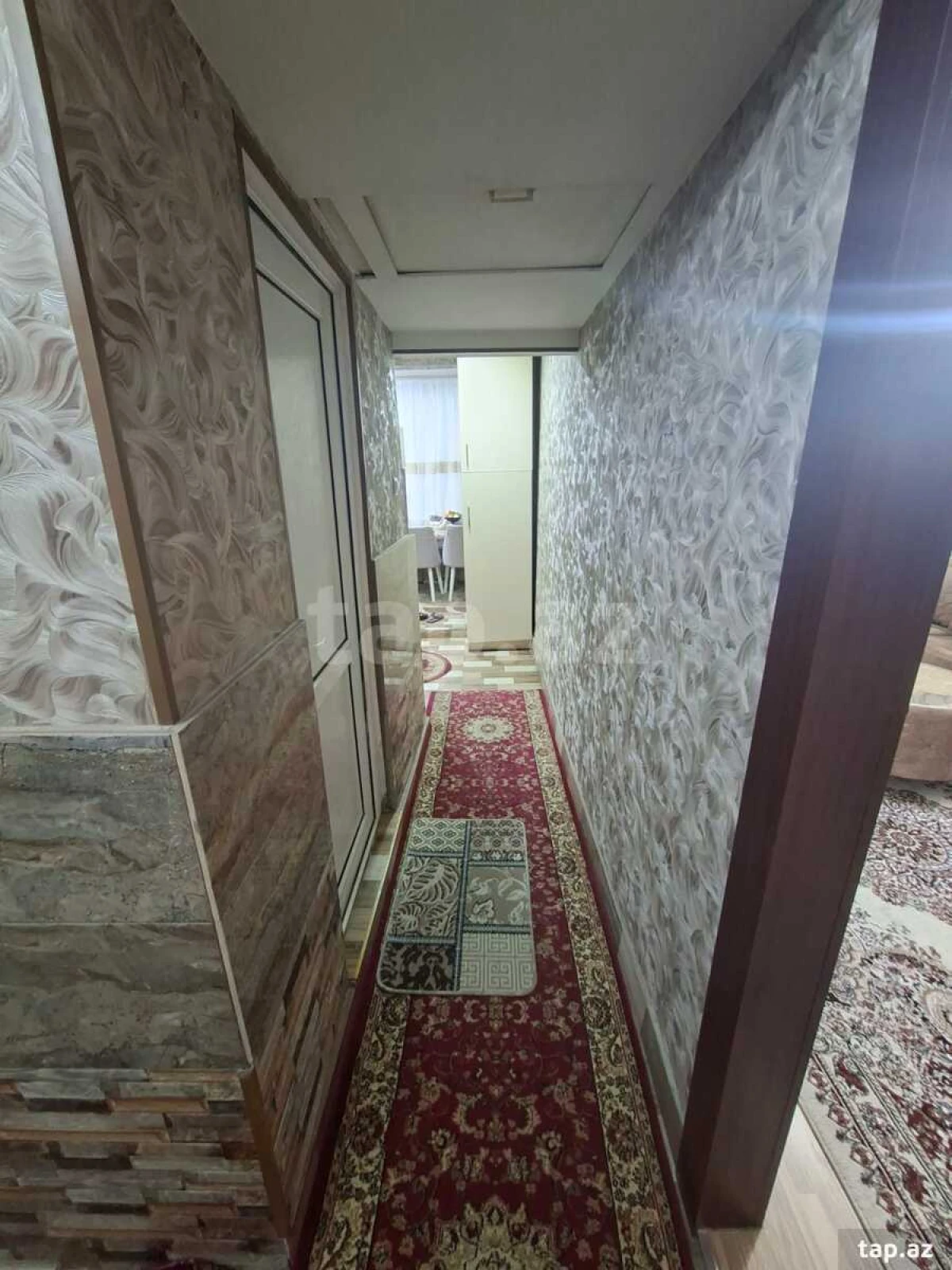 Satılır 2 otaqlı mənzil 60 m²