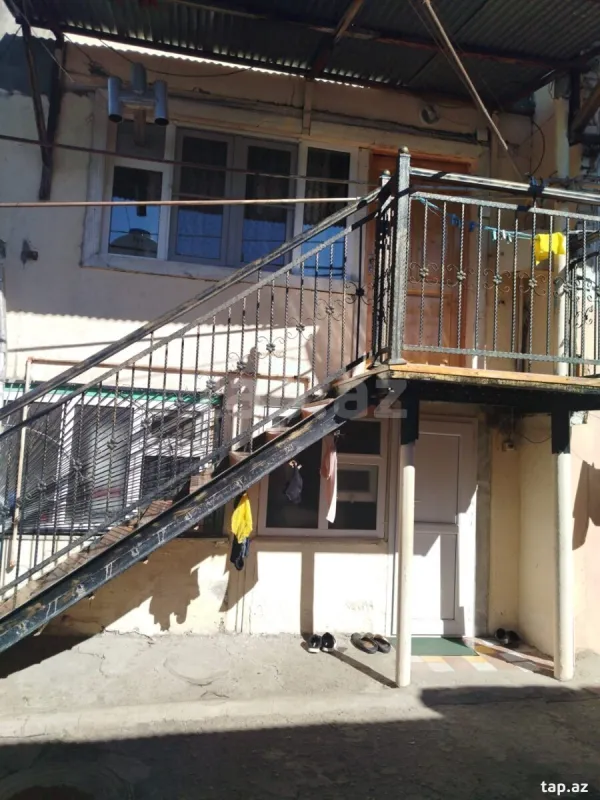 Satılır 3 otaqlı həyət evi