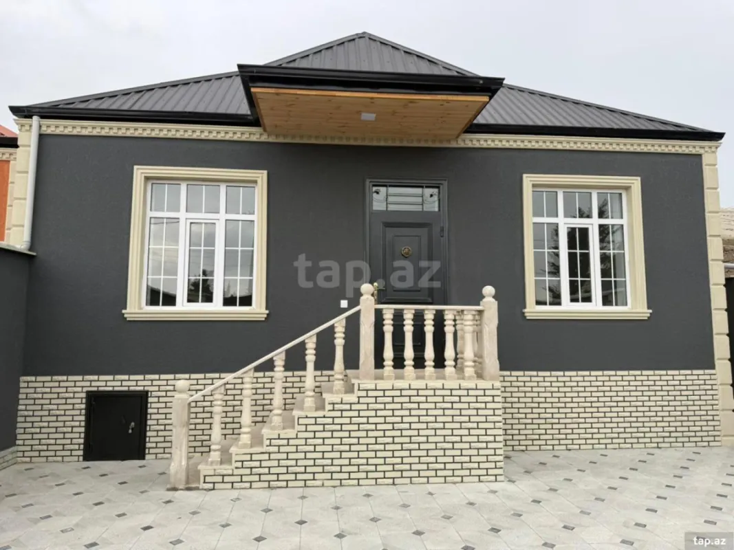 Satılır 4 otaqlı həyət evi