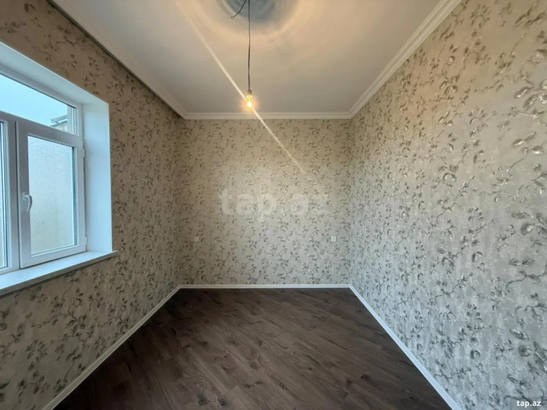 Satılır 4 otaqlı həyət evi