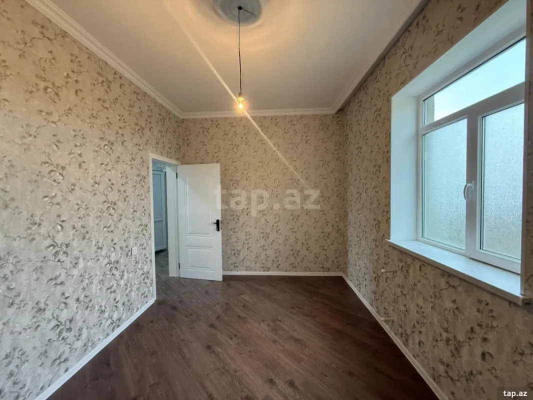 Satılır 4 otaqlı həyət evi