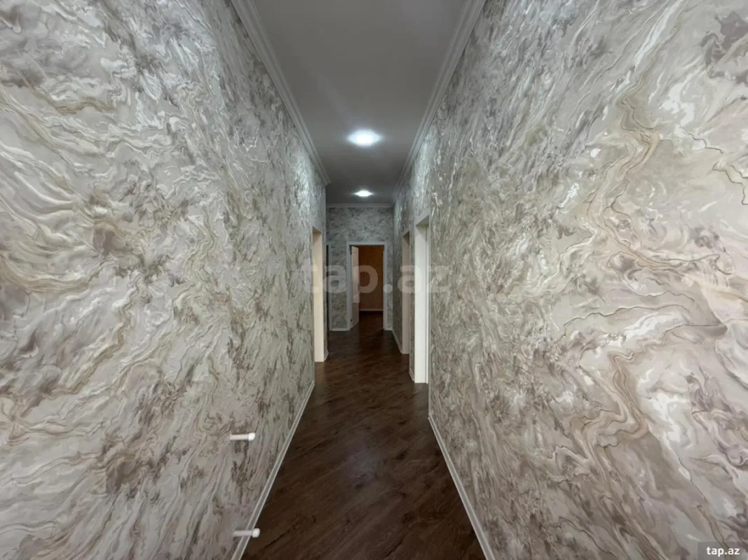 Satılır 4 otaqlı həyət evi