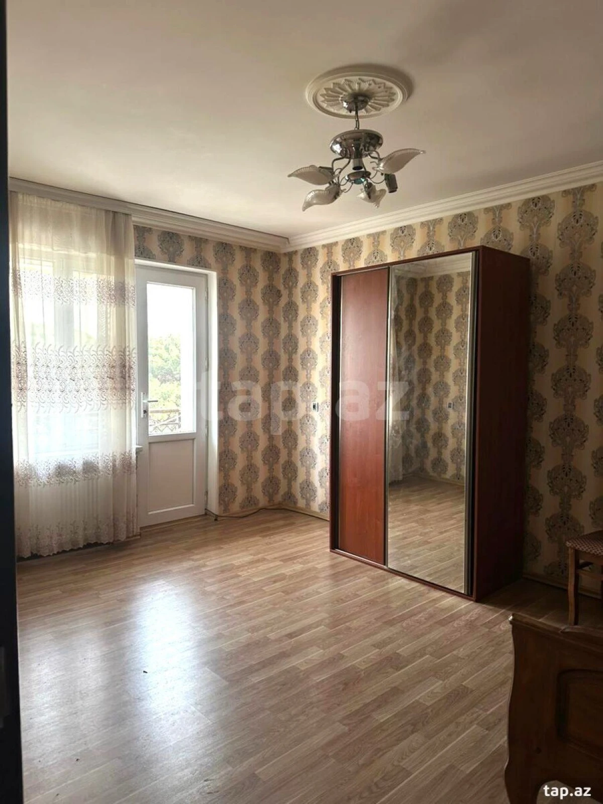 Kirayə verilir 3 otaqlı mənzil 70 m²