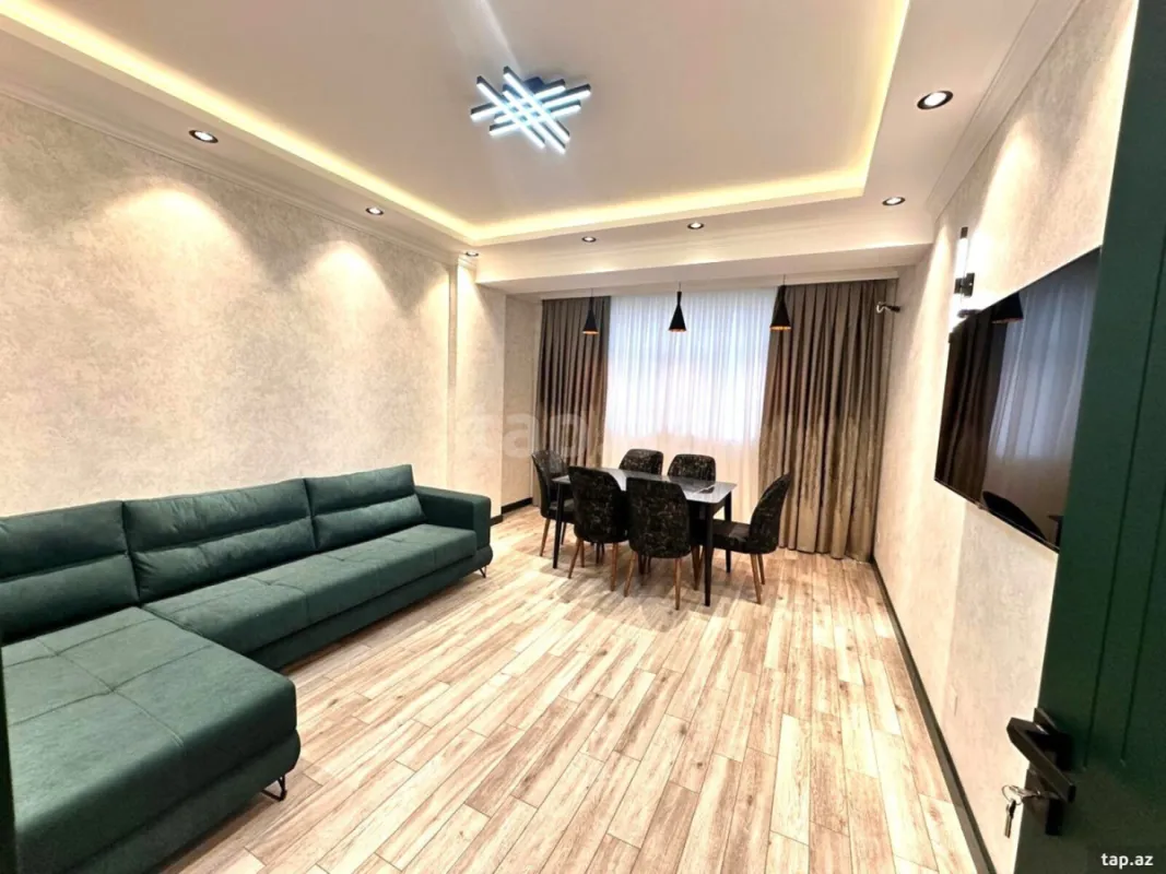 Kirayə verilir 2 otaqlı yeni tikili 75 m²