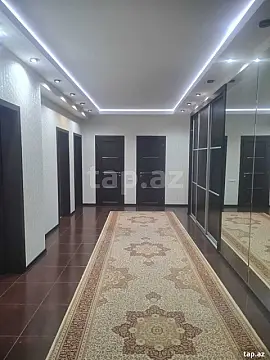 Kirayə verilir 3 otaqlı yeni tikili 145 m²