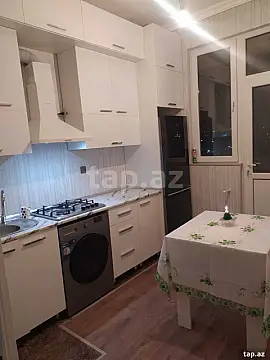 Kirayə verilir 1 otaqlı yeni tikili 50 m²