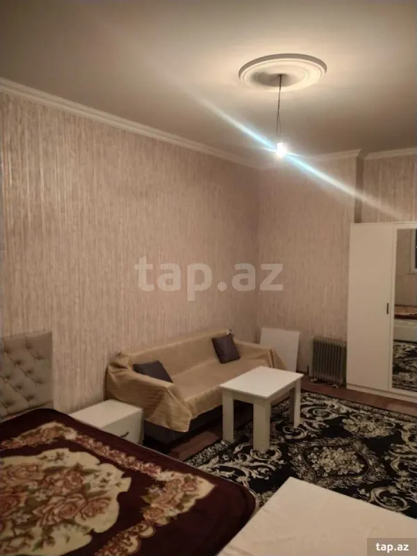 Kirayə verilir 1 otaqlı yeni tikili 50 m²