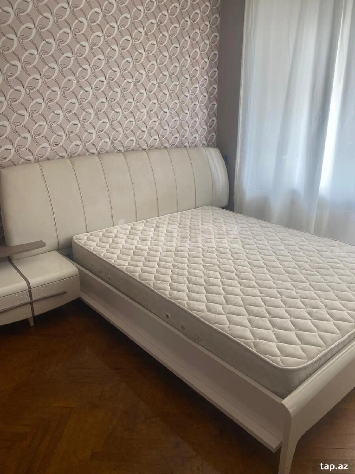 Kirayə verilir 2 otaqlı mənzil 65 m²