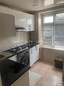 Kirayə verilir 2 otaqlı mənzil 65 m²